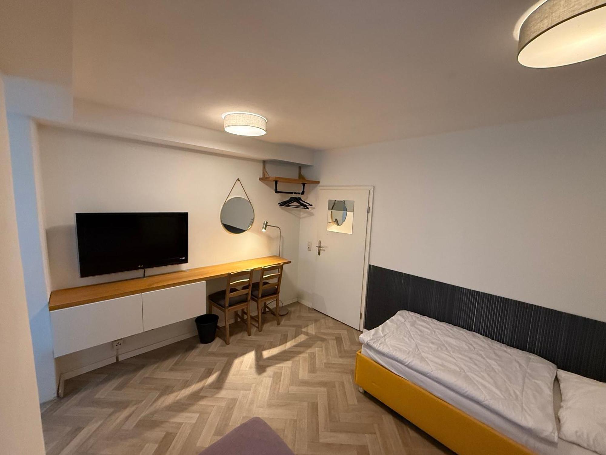 Zentrumsnahes Monteurszimmer Erfurt Exterior photo